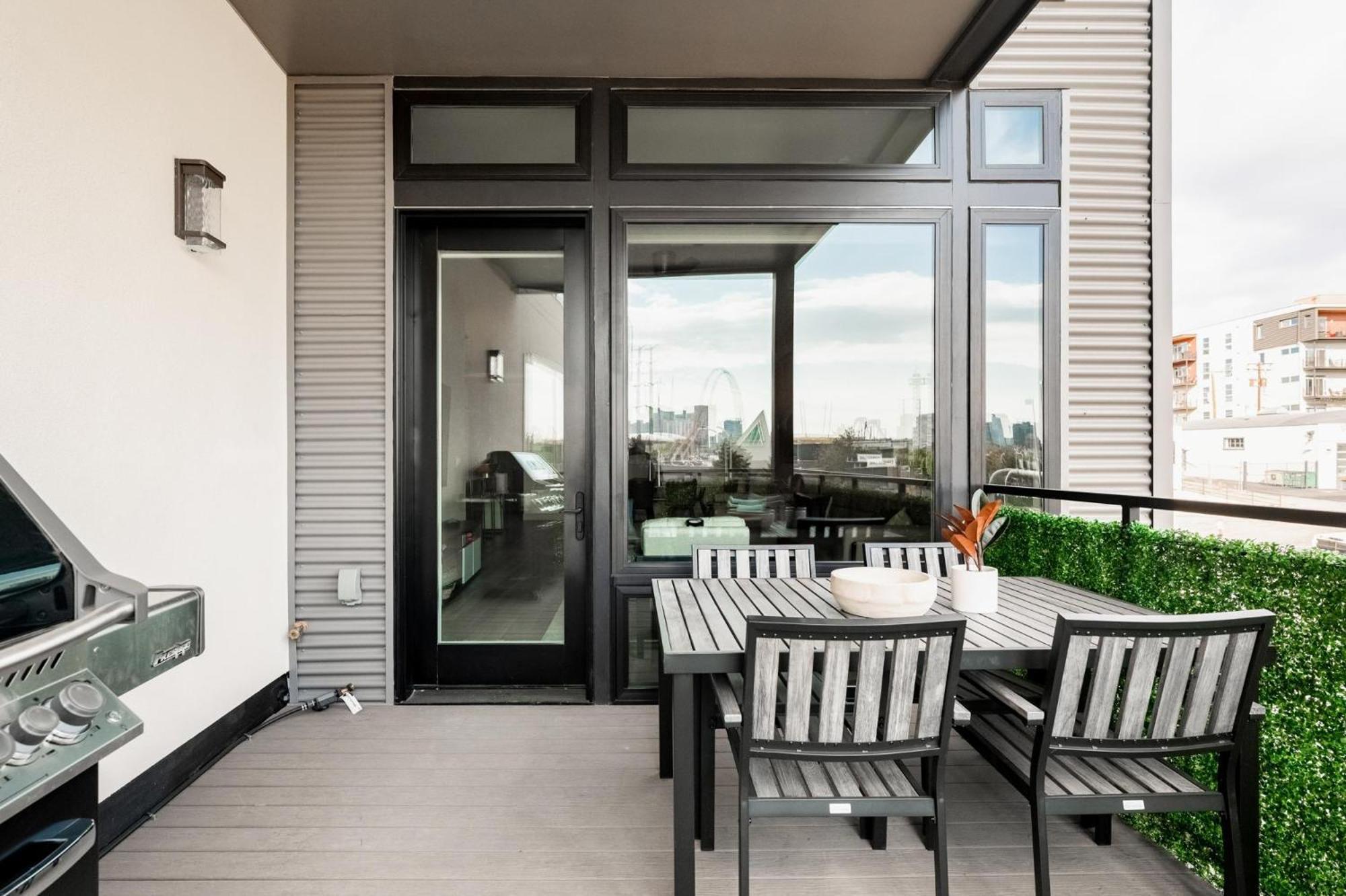 Willa Gameday Oasis - Private Balcony - Jefferson Park - Tesoro DEN Zewnętrze zdjęcie